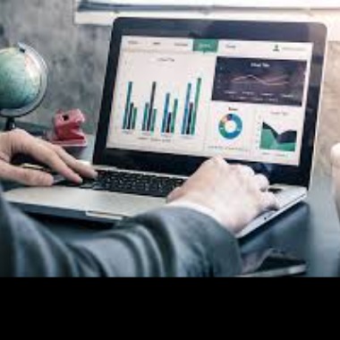 Gestor de Tráfego Pago focado em ROI e Qualificação de Leads para WhatsApp.