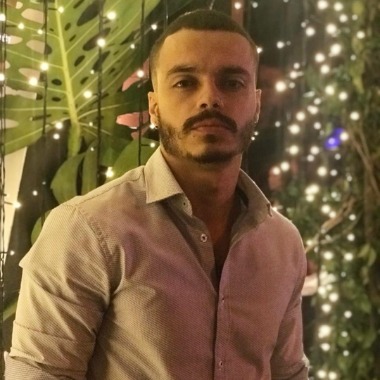 Editor, designer, IA