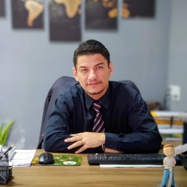 Analista de DP e Fiscal | Consultor Financeiro | Bacharel em Contabeis e Téc. em Administração.