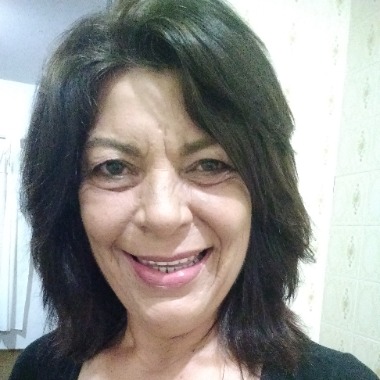 Sou freelancer focado em entregar soluções práticas.