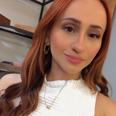 Comunicativa e pontual