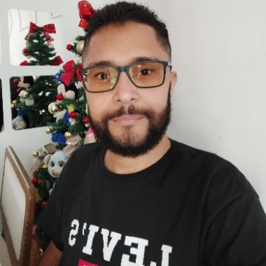 Especialista em Logística, Faturamento e Operações de Transporte Rodoviário