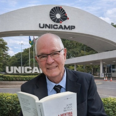 Jornalista, preparador e revisor de textos, redator e copywriter