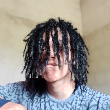 Jovem promissor com habilidades em inúmeras áreas