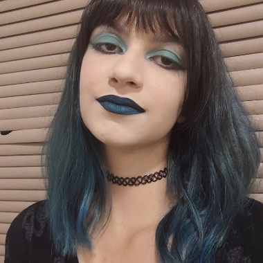 social media, secretária, editora de vídeos