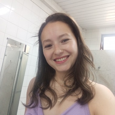 Freelancer em escrita, digitação e suporte administrativo