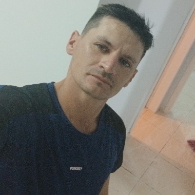Técnico em qualidade com ampla experiência em múltiplas áreas de atuação