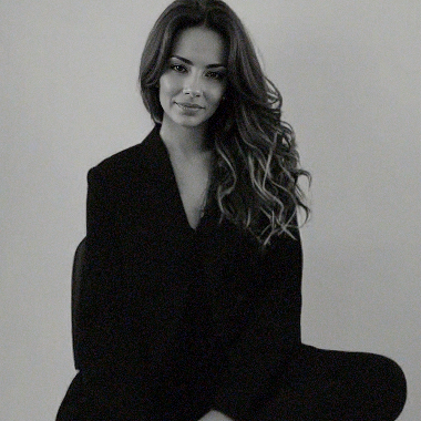 Visual creator, vídeos e imagens com IA, fotografia, produtora de posts para Instagram