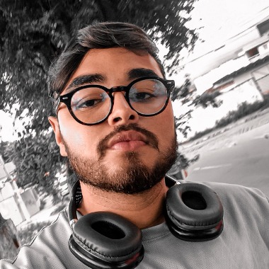 Designer Gráfico para as Redes Sociais