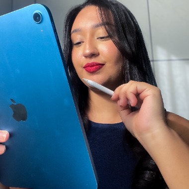 Kemilly silveira - designer e publicitaria