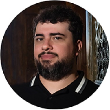 Designer, fotógrafo, editor de fotos, álbuns e vídeos. Webdesigner