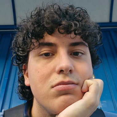 Programador Back-End e Tradutor