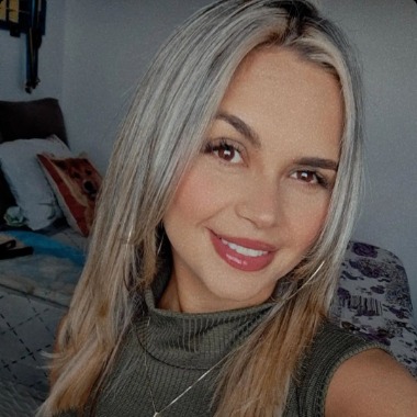 Atendente, caixa, controlador de acesso, balconista
