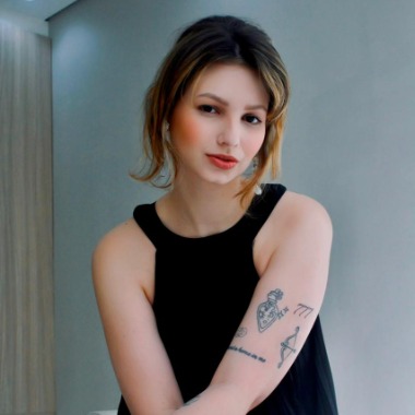 Redatora - Escritora e Design Grafica