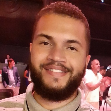 Especialista em Power BI, Power Apps e Power Automate para automação e análise de dados