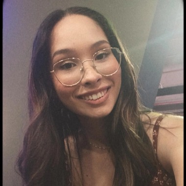 Estudante de contabilidade e atuante na área de departamento pessoal